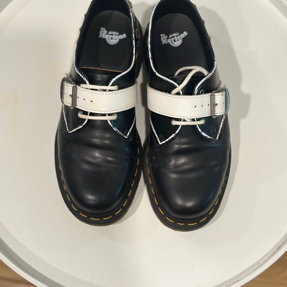 DR. MARTENS  Studded Oxford Limited Edition– Worn Twice, Like New! - Picture 1 of 5